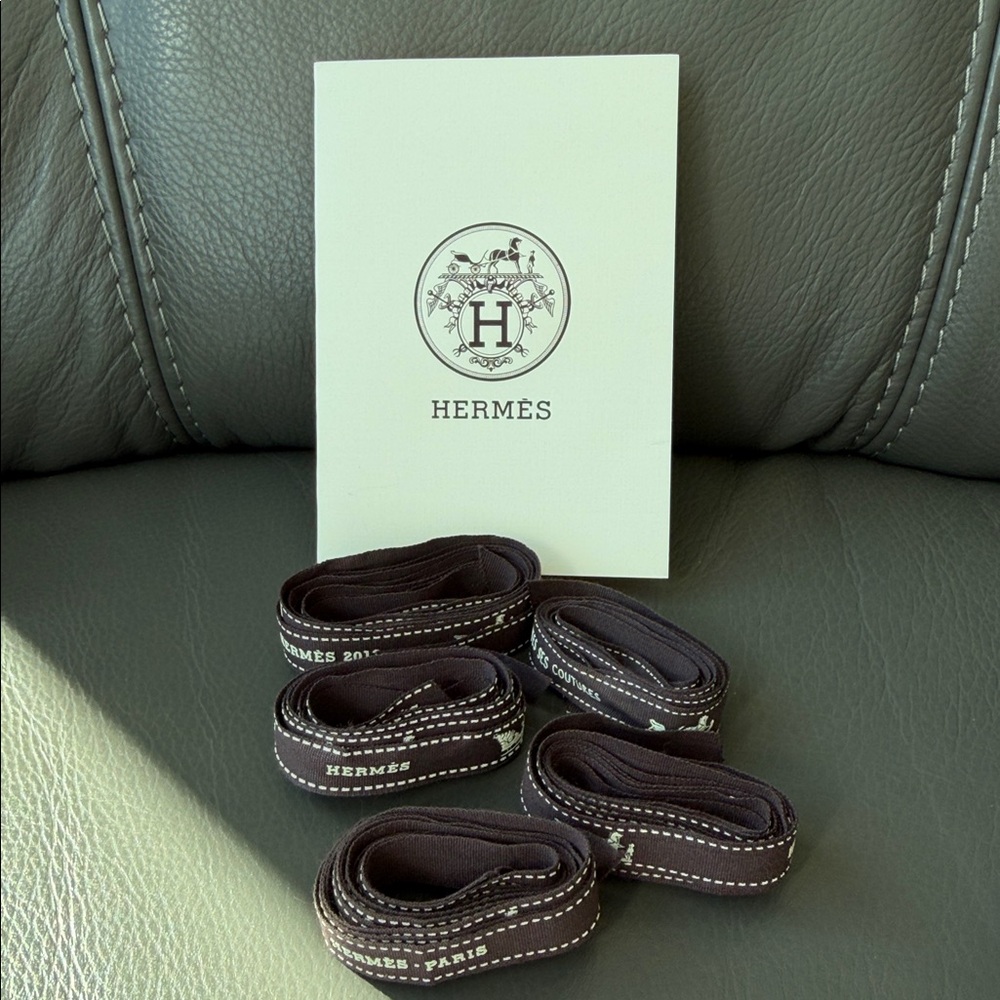 Set of 5 unique prints Hermes Brown and White Ribbons. Plus Hermes Card New. - Picture 8 of 8